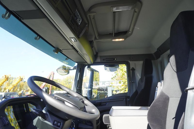 MAN TGS (2025) 26.480 6x4 / 20 tho. km!!! - fotka 12 z 20
