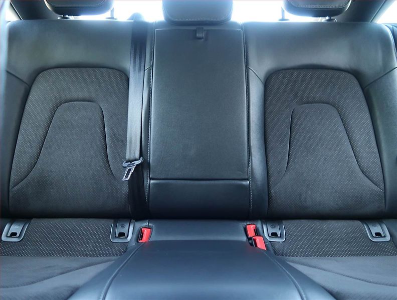 Audi A5 (2014) S-Line 2.0 TDI, 4X4, Automat - fotka 10 z 20