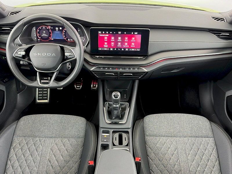 Škoda Octavia (2025) 1.5TSI 110kW SportLine - fotka 5 z 28