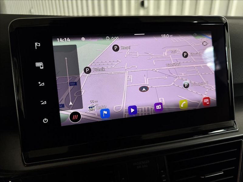 Seat Tarraco FR 2.0TSI 140kW DSG PANORAMA - fotka 19 z 47