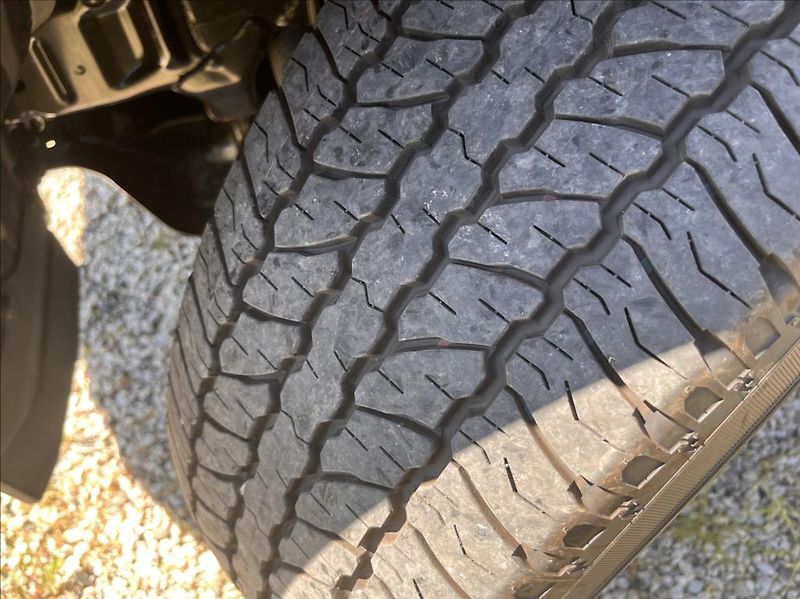 Toyota Land Cruiser 250 2,4i T 8AT Allrounder SE 7 - fotka 33 z 36