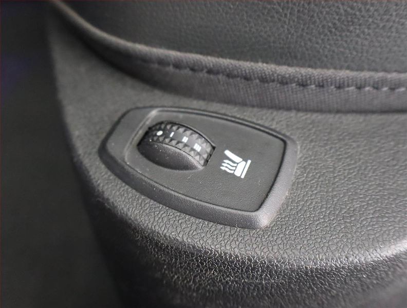Renault Laguna (2011) 2.0 dCi, Serv.kniha, Navi - fotka 15 z 21