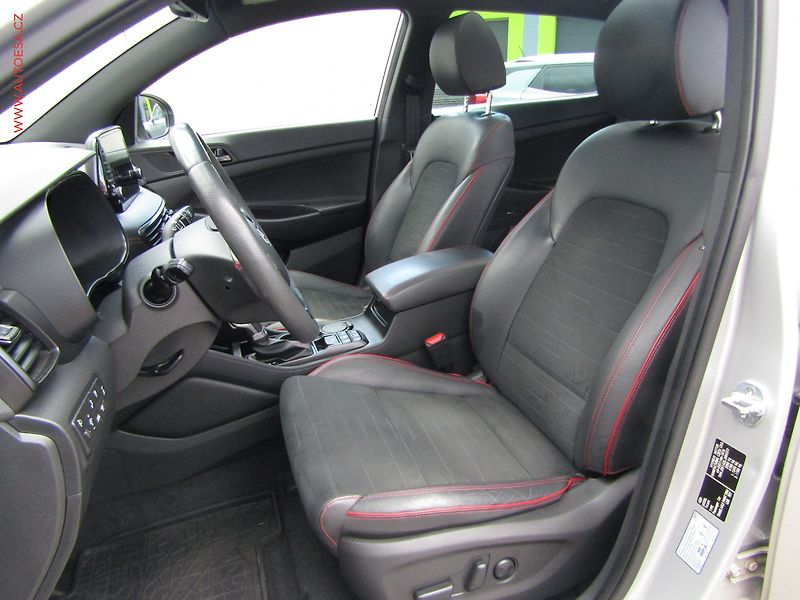 Hyundai Tucson (2020) 2.0 CRDi 4x4, 2.maj,ČR - fotka 9 z 26