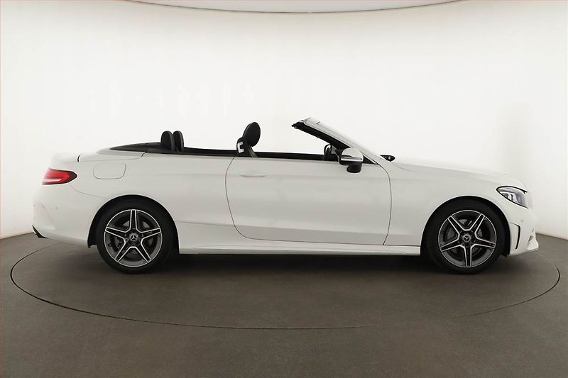 Mercedes-Benz Třídy C (2023) C 200 - fotka 6 z 27
