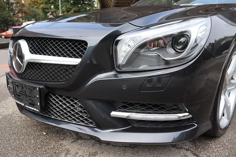Mercedes-Benz SL Mercedes-Benz SL 500 BlueEFFIC - fotka 6 z 55