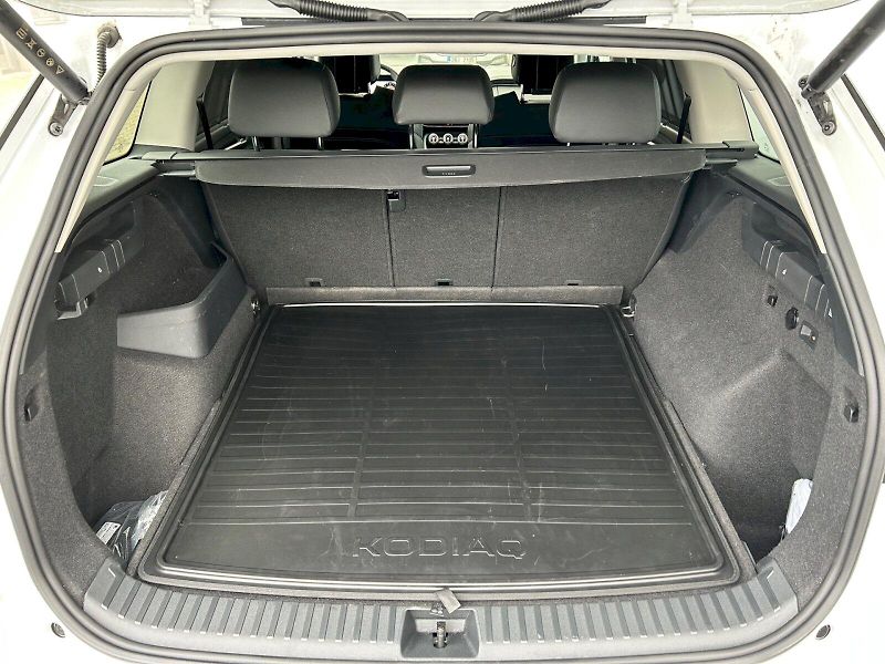 Škoda Kodiaq (2024) Exclusive Selection 2.0 TDI 14 - fotka 31 z 35