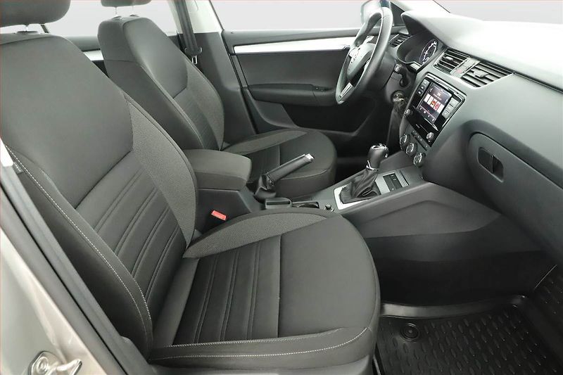 Škoda Octavia (2017) Ambition 1.6 TDI, Automat - fotka 7 z 18