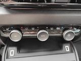 Citroën C4 (2021) C4 FEEL 1.2 130k MAN6 navigace - náhled 23