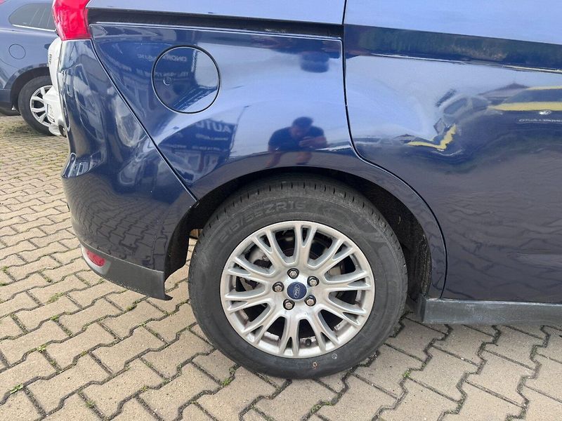 Ford Grand C-MAX (2011) AUTOMAT 2,0 TDCI NOVÁ STK - fotka 16 z 50