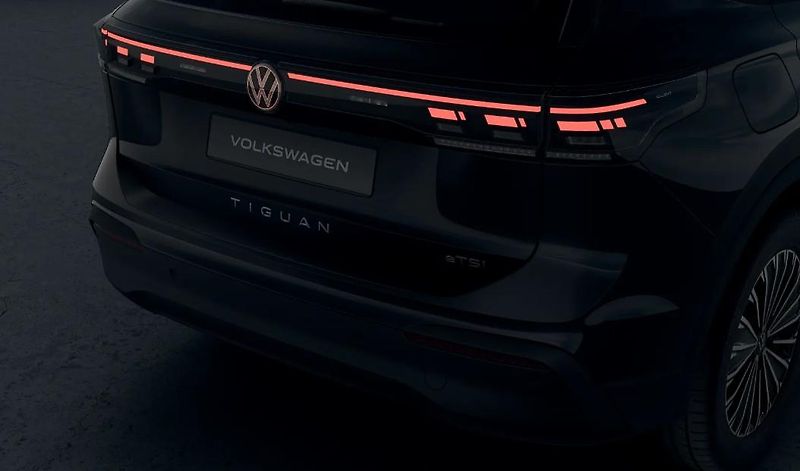 Volkswagen Tiguan People 1,5 eTSI 110 kW mHEV - fotka 6 z 9