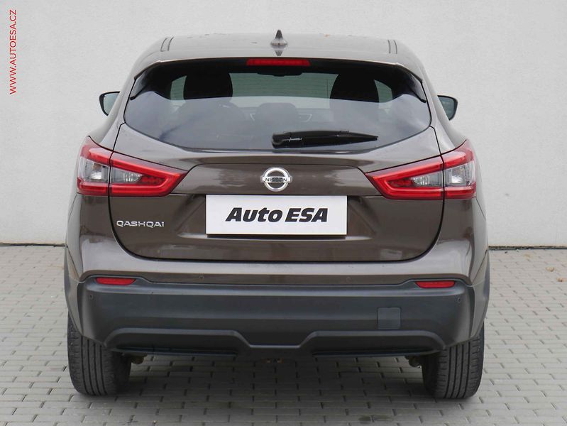Nissan Qashqai (2018) 1.6DiG-T, ČR, Acenta - fotka 5 z 18