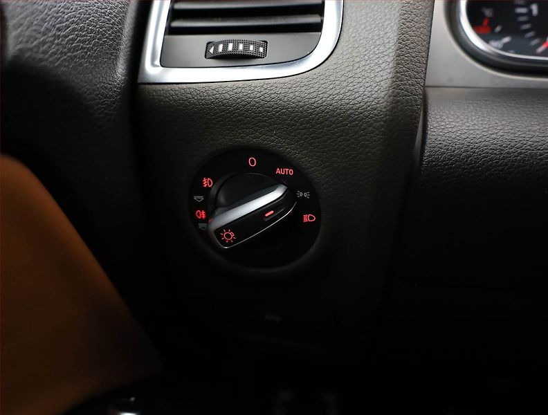 Audi Q7 (2006) 4.2 FSI , LPG, 4X4, Automat - fotka 15 z 18
