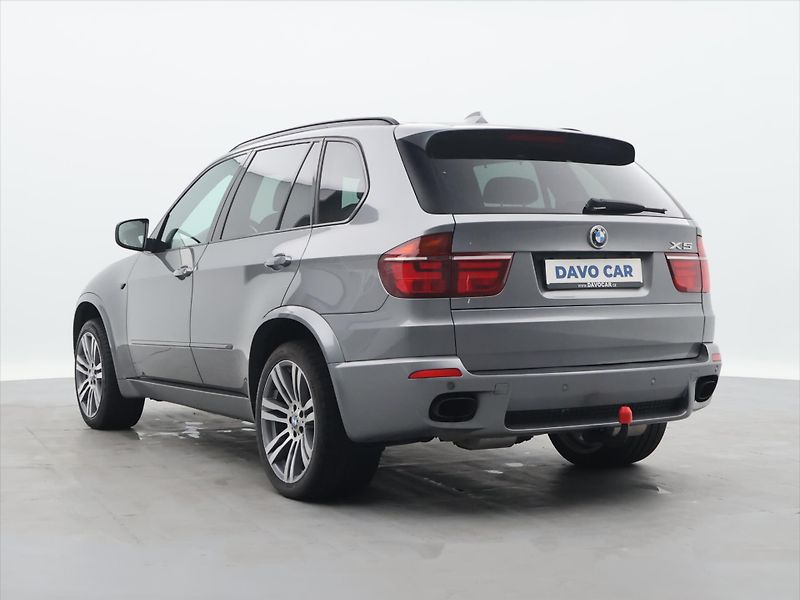 BMW X5 3,0 xDrive 40da 225kW 7-Míst - fotka 5 z 35
