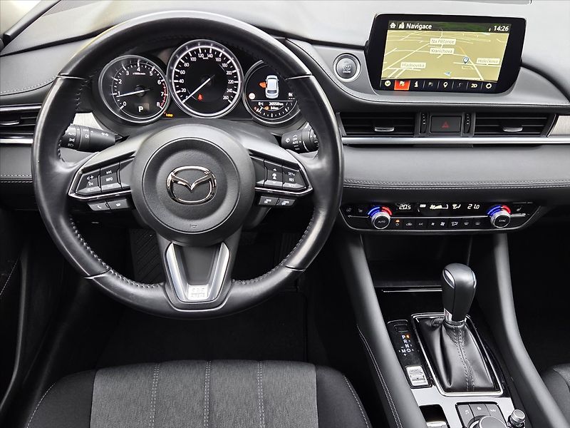 Mazda 6 2,5 Skyactiv-G 143kW A/T NEHAV - fotka 12 z 20