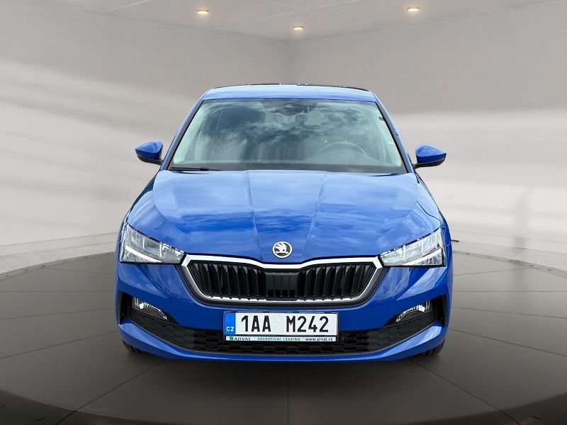 Škoda Scala (2023) AMBITION 1.0TSI 81kW DSG TAŽNÉ - fotka 2 z 11