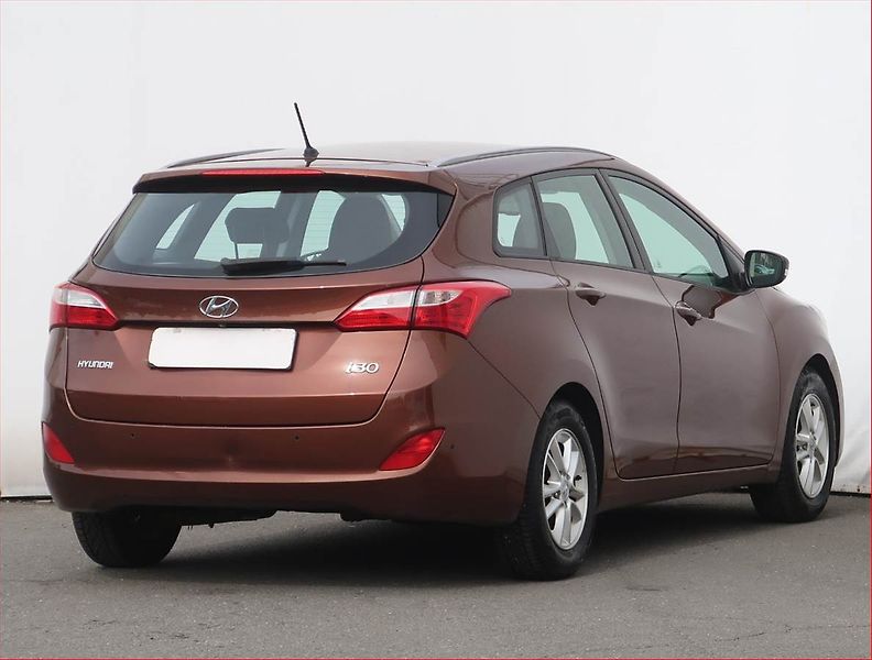 Hyundai i30 (2012) 1.6 GDI, Serv.kniha, Tempomat - fotka 5 z 18