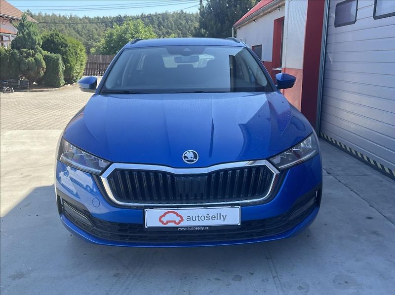 Škoda Octavia 2,0 TDI 85kW Ambition Combi - fotka 8 z 31
