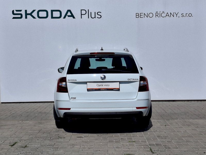 Škoda Octavia (2017) Combi Style Plus 1,4TSi 110kW - fotka 13 z 35