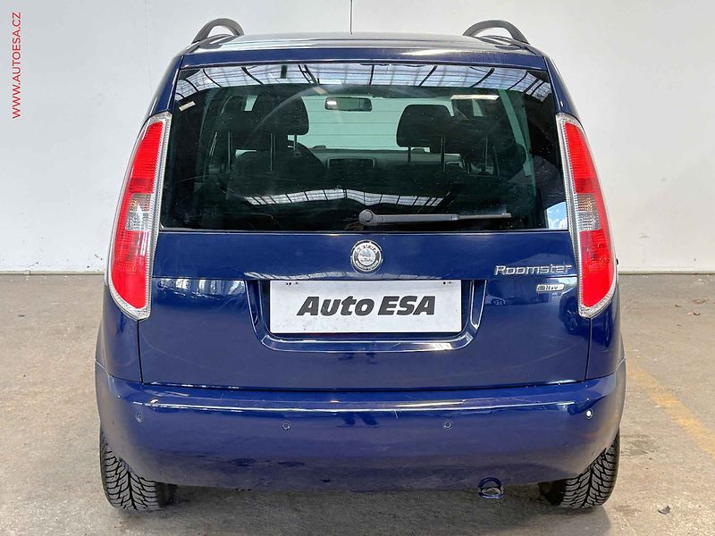 Škoda Roomster (2009) 1.4i, 2.maj, Klima - fotka 5 z 14
