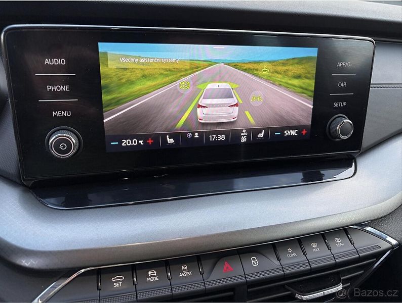 Škoda Octavia (2022) - fotka 11 z 13