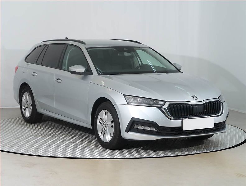Škoda Octavia (2023) Ambition 2.0 TDI - fotografie inzerátu