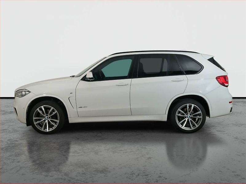 BMW X5 (2018) M Paket xDrive40d - fotka 3 z 14