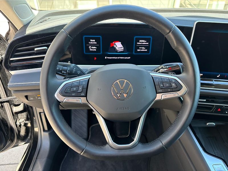 Volkswagen Passat 2.0 TDI 110 kW DSG ELEGANCE - fotka 14 z 30