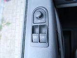 Volkswagen Transporter (2012) 2.0 TDI, 1Maj - náhled 13