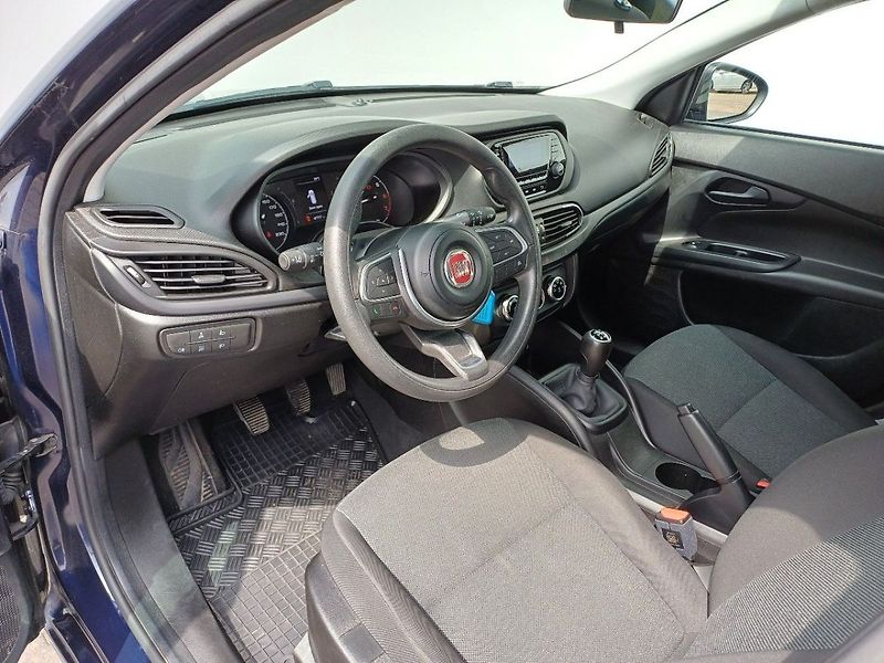 Fiat Tipo kombi 1.0 FIREFLY 100k - fotka 9 z 21