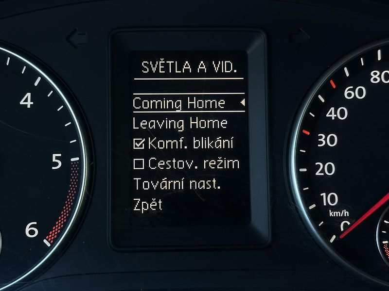 Volkswagen Caddy (2014) 2.0TDI/81kW *4x4* Xenon * TZ - fotka 11 z 36