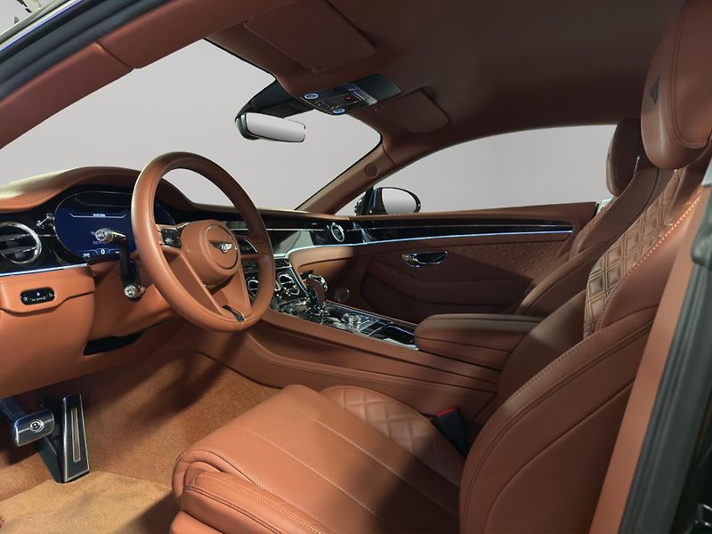 Bentley Continental GT (2019) W12 6.0 Bi-Turbo - fotka 10 z 22