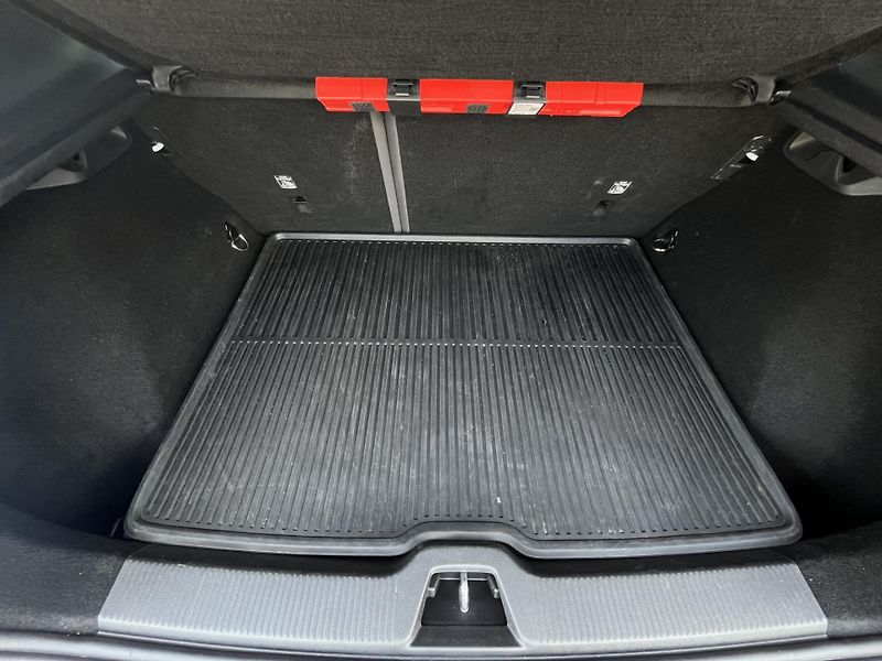 Volvo EX30 AWD Ultra Twin /TZ//REZERVACE - fotka 25 z 51