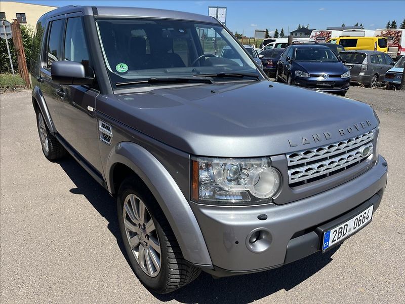 Land Rover Discovery 3,0 SDV6 7.MÍST 4x4 ROZVODY - fotka 3 z 44