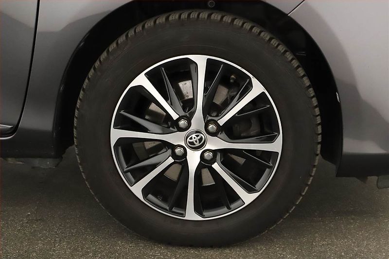 Toyota Yaris (2018) 1.5 Hybrid, Automat - fotka 14 z 14
