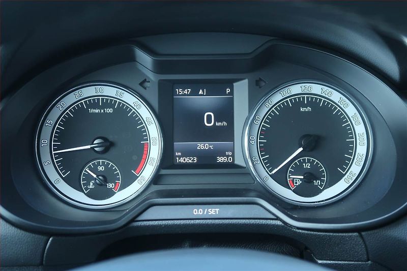Škoda Octavia (2020) 2.0 TDI, Automat, Serv.kniha - fotka 11 z 23