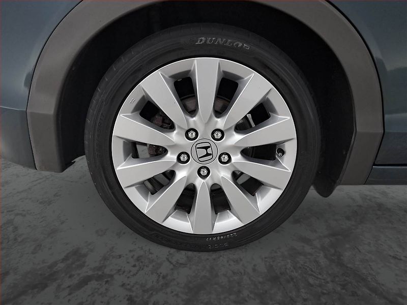 Honda Civic (2013) 1.8 i-VTEC, Serv.kniha - fotka 15 z 17