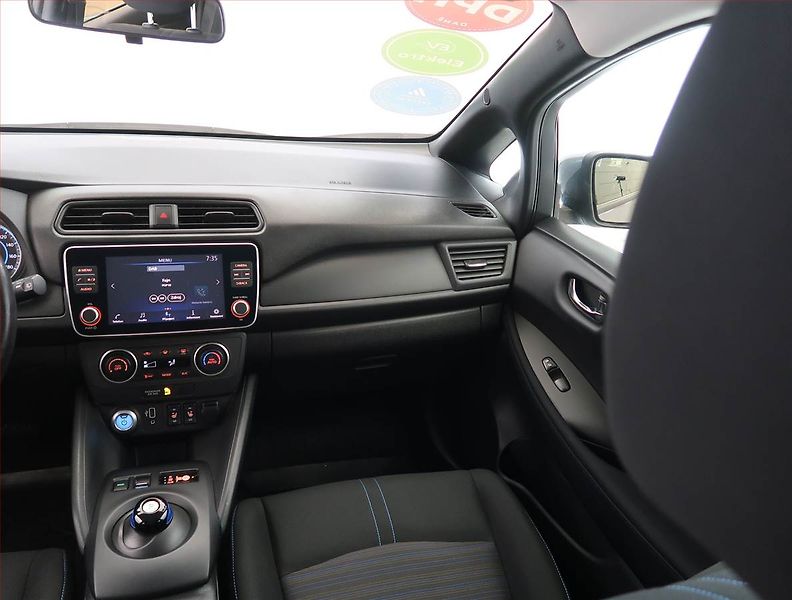 Nissan Leaf (2021) 40 kWh, SoH 90%, Automat - fotka 8 z 24