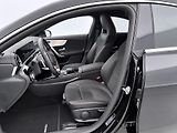 Mercedes-Benz CLA 1,3 200 120kW AMG-Line CZ 1.Ma - náhled 9