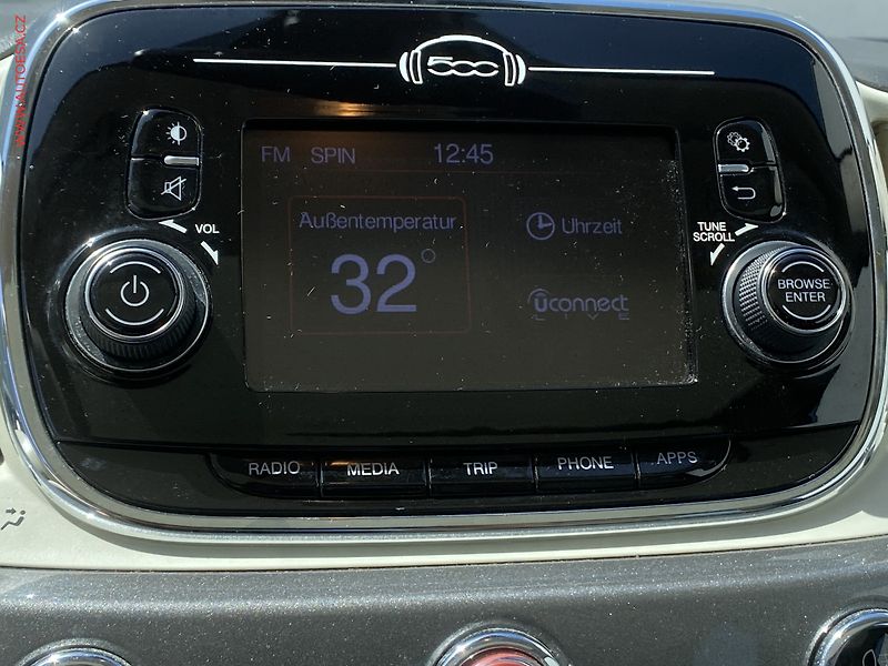 Fiat 500 (2018) 1.2i, Lounge, panor - fotka 15 z 15
