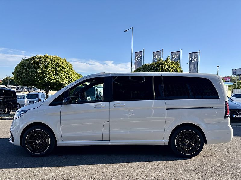 Mercedes-Benz Třídy V (2026) 300d EXCLUSIVE AMG 4M L AIR - fotka 4 z 34