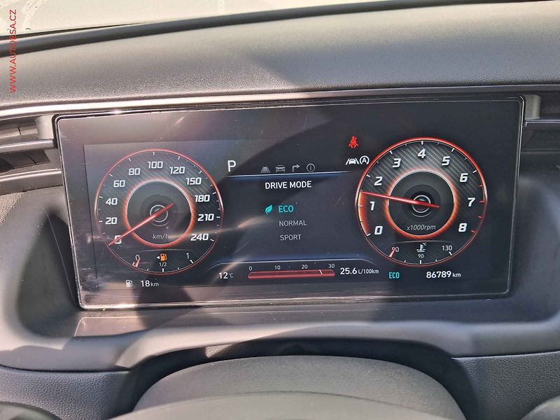 Hyundai Tucson (2022) 1.6 T-GDi 4X4, 1.maj,ČR, N - fotka 18 z 19