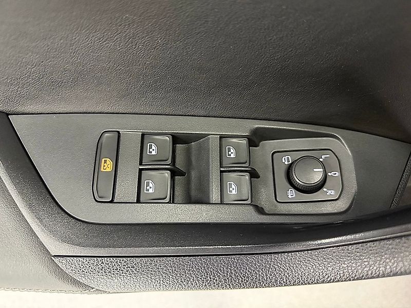 Škoda Kodiaq 2.0 TDI DSG 4X4 STYLE PLUS, AL - fotka 26 z 29
