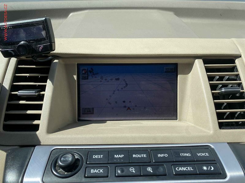 Nissan Murano (2005) 3.5i 4x4, ČR, AT, navi, xenon - fotka 16 z 17