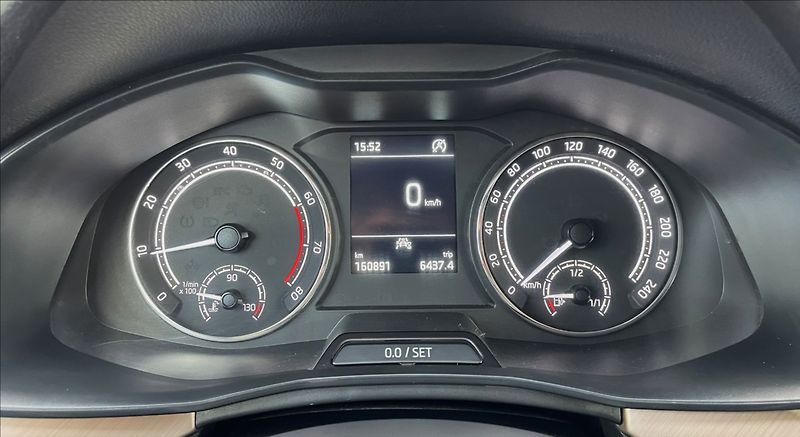 Škoda Kamiq 1,0 TSi,81kW,STYLE,ČR,DPH - fotka 13 z 23