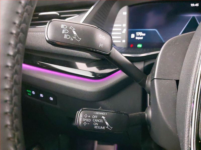 Škoda Octavia (2021) Sportline 1.5 TSI e-tec - fotka 19 z 22