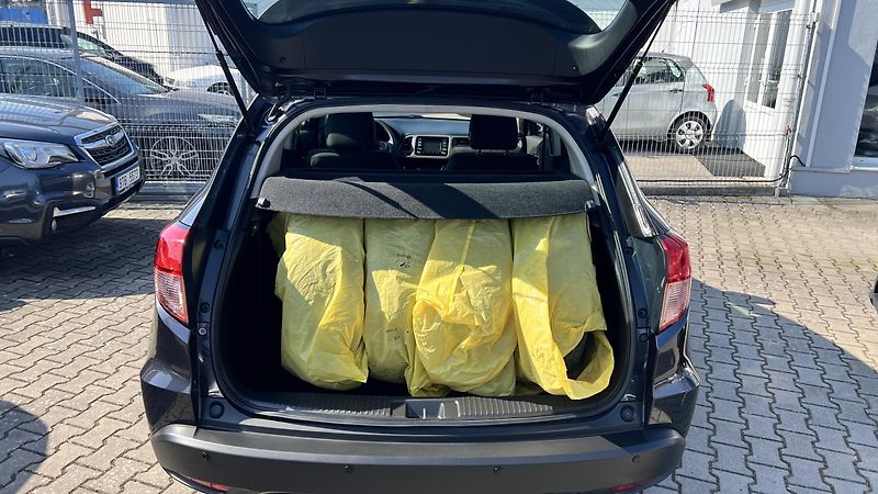 Honda HR-V 1,5i-VTEC, COMFORT, ČR - fotka 15 z 15