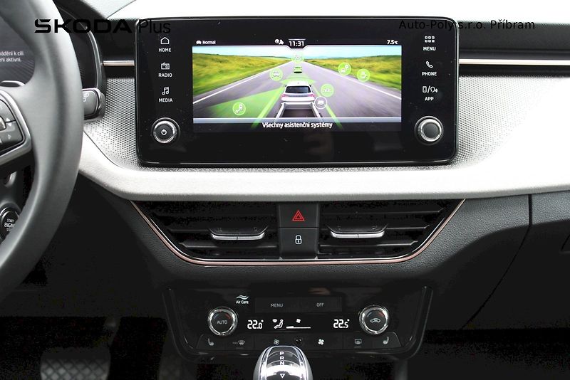 Škoda Kamiq (2025) Top Selection 1.0TSI / 85kW 7° - fotka 16 z 24