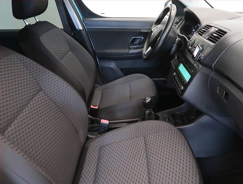 Škoda Roomster (2013) 1.2 TSI, Serv.kniha - fotka 9 z 13
