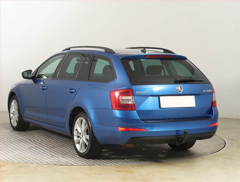 Škoda Octavia (2016) Ambition Plus 2.0 TDI - fotka 4 z 21