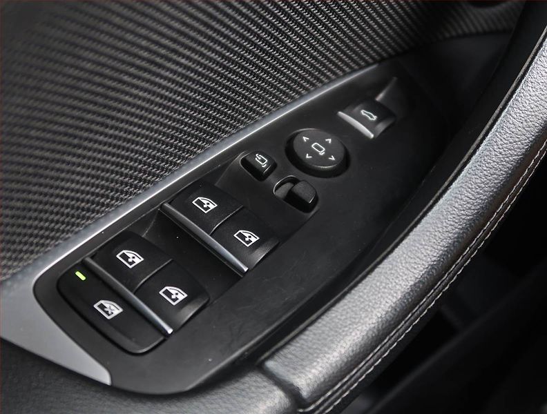BMW X3 (2018) xLine xDrive20d, 4X4, Automat - fotka 17 z 23